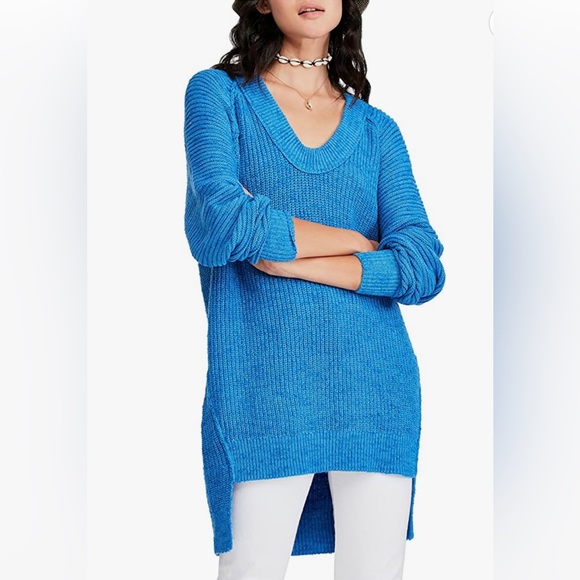 Free People Sweaters - 💥🎉HP🎉💥Free People Womens Sunday Scoop Oversized Hi-Low Tunic Sweater - blue